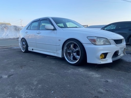 18インチ
ホイール