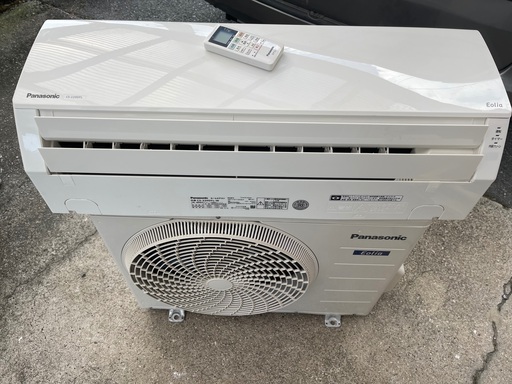 ◎地域最安値‼️ パナソニック CS-220DFL-W 2020年 6畳　地域限定標準取り付け工事費込み