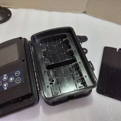 正常作動品　美品　H45 apeman　トレイルカメラ　防犯カメラ　16MP画素　動体検知 IP66防水防塵3　野外防犯カメラ　暗視 人感センサーカメラの画像