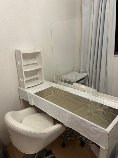 ネイルサロン開業　ネイルサロン　開業　家具 オフィス用家具 机