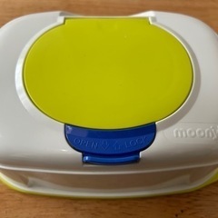 おしり拭き入れ