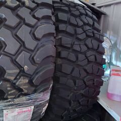 35X12.50R18マッドテレーンBFグッドリッチ！バリ山！美...