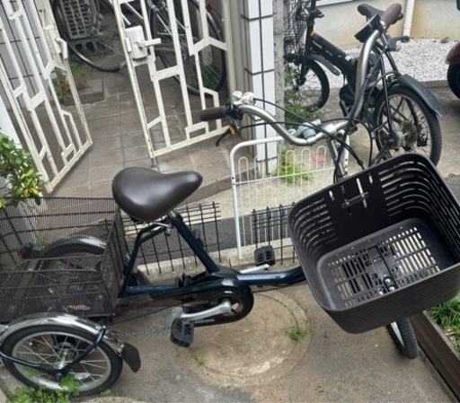 【お値段相談可】電動アシスト三輪車　パナソニック