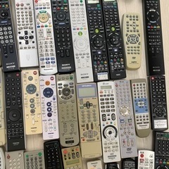 リモコン大量の画像