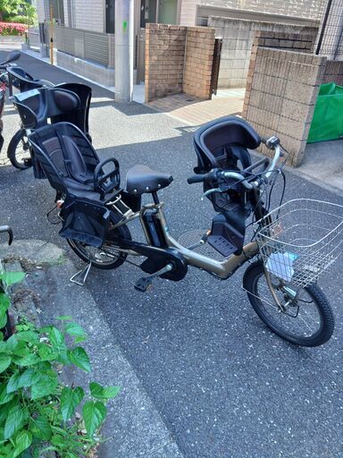 ｄ78???土日も?お子様と?土足のまま?いろいろなタイプの電動自転車のご試乗可能です。  ?️?電動自転車・リサイクル専門店　??　