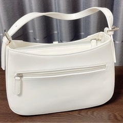 美品　クロワッサン  白　バッグ　ハンドバッグ　レディース　黒　エコバッグ付きの画像