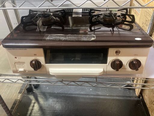 ☆中古￥8,500！Paloma　2口ガスコンロ　家電　2021年製　PA-N70BT-5R型　都市ガス用　【BE017】