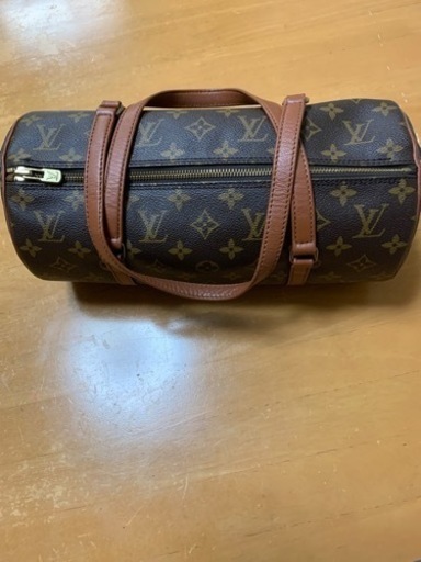 LOUIS VUITTONパピヨン　モノグラム