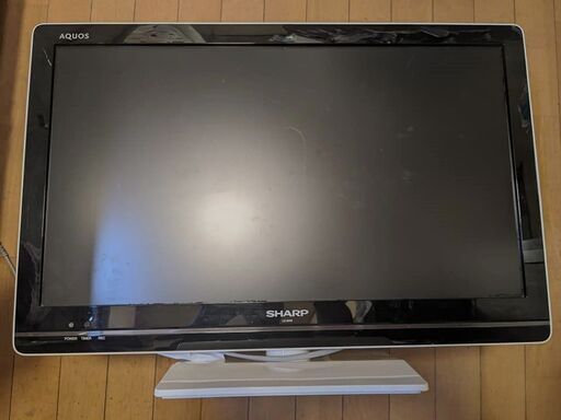 AQUOS　24型テレビ　シャープ　アクオス