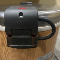 電気ジャーの画像
