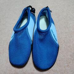 キャプテンスタッグのウォーターシューズ