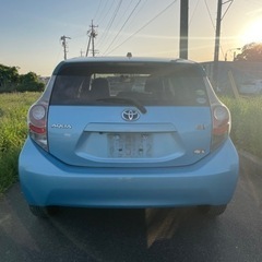 トヨタアクア　(安い)の画像