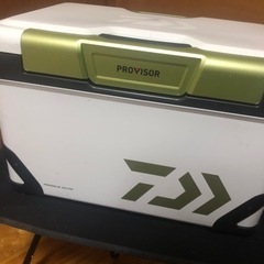 ダイワ　クーラーボックス