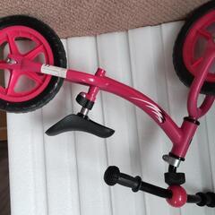 子供用　足けり自転車ピンク　美品の画像