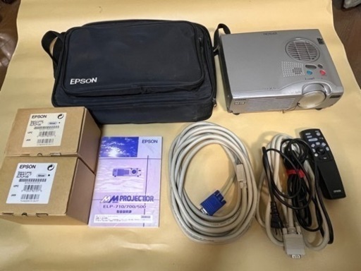 EPSON  マルチメディア プロジェクター