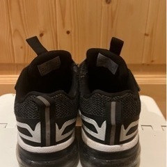 靴/バッグ 靴 スニーカーの画像