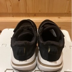 靴/バッグ 靴 スニーカーの画像