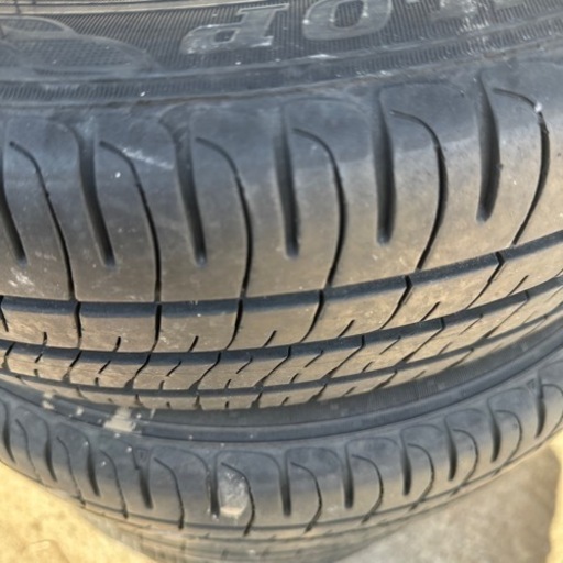 車のパーツ タイヤ、ホイール