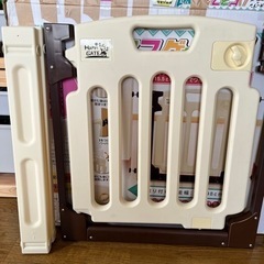  【お話中】ハピネスゲート　子供用品 ベビー用品 安全