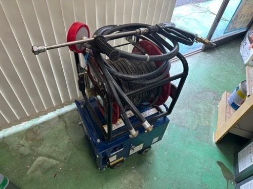 高圧洗浄機
