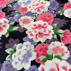 女性もの浴衣一式＜未使用＞作り帯のため素人でも簡単に着用可＜フリーサイズ＞かご巾着・下駄・腰紐2本もセットの画像