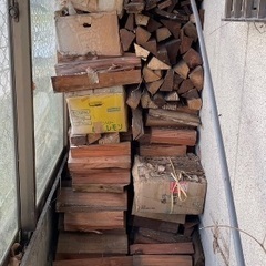 近江八幡市より、広葉樹の薪10キロ500円、針葉樹は10キロ300円の画像