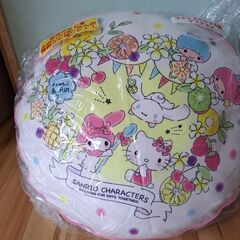 Sanrio　ラストワン　クッション