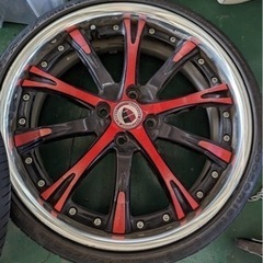 車のパーツ タイヤ、ホイールの画像