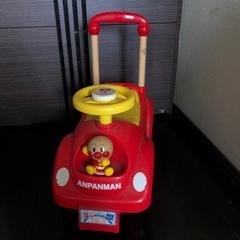 静音仕様のアンパンマンカーの画像
