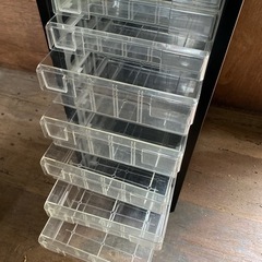 キャビネット 事務用 収納13ケース（小7, 大5）の画像