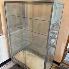 家具 収納家具 キャビネット　ガラスケース