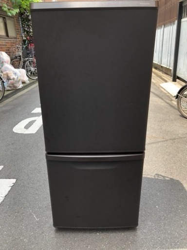 (ジM-24)SALE‼️¥19800(税込) Panasonic ノンフロン冷凍冷蔵庫 NR-B14HW-T 2023年製 138L