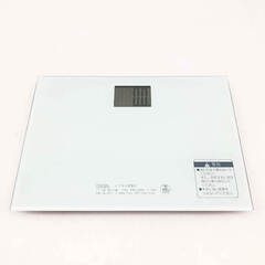 ss6324　体重計 2個セット パナソニック EW-FA13 オーム電気 HBK-T102 ホワイト ヘルスメーター 白 小型 Panasonic OHM 体組成計 コンパクト ミニサイズ 体重計 中古の画像