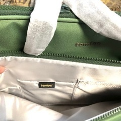 tomtoc製PCケース　新品未使用品　グリーンの画像