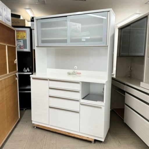 【超美品‼️】高橋木工所 140cm幅キッチンボード 食器棚 収納家具 艶あり木目調ホワイト♪