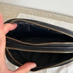 【募集中】coach黒ポーチの画像