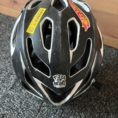 ストライダー ヘルメット 
クラトーニ カブトの画像