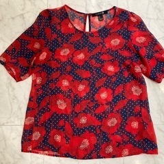 forever21 花柄
ブラウス　シースルー