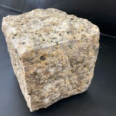 ベトナム産(錆)　1丁掛けピンコロ　9×9×9/㎝