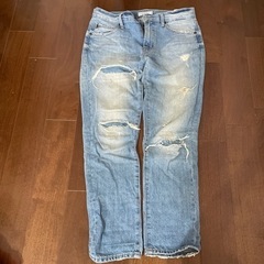 ダメージジーンズ　Ｌ