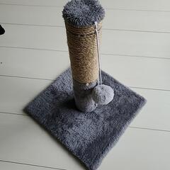 取引決定 スタンド型爪とぎの画像