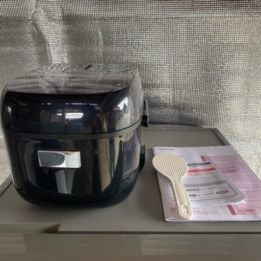 【お買い得】　炊飯器　TOSHIBA RC-5MFM 2019年製　通電確認済