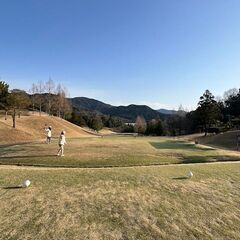 ゴルフコンペ参加者を募集します。