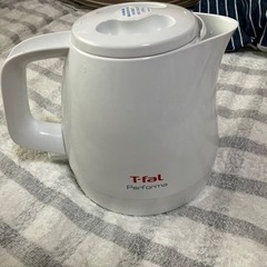 電気ポット決まりました。