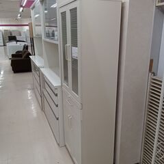 ★ジモティ割あり★ ユーアイ 食器棚 アイボリー W59×D39×H180 クリーニング済み TC2805の画像