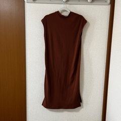 ニットワンピースの画像