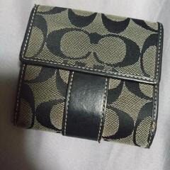 COACH 二つ折り財布
