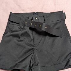 ショートパンツ