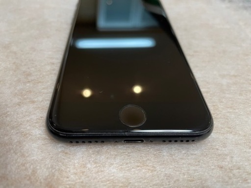 iPhone SE  第二世代