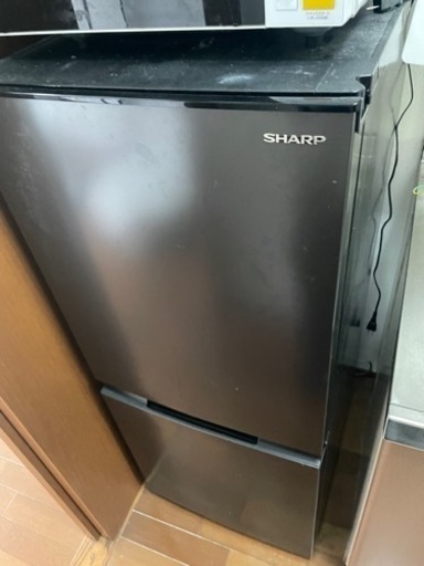 2021年製　シャープ　2ドア冷凍冷蔵庫　ブラック　黒　SJ-D15H-H　家電 キッチン家電 冷蔵庫